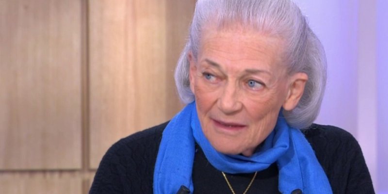 Élisabeth Badinter : Le pilier discret mais influent auprès de Robert Badinter
