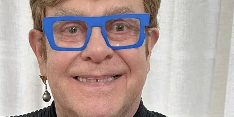 Elton John prépare sa mort avec des cadeaux macabres pour ses fils