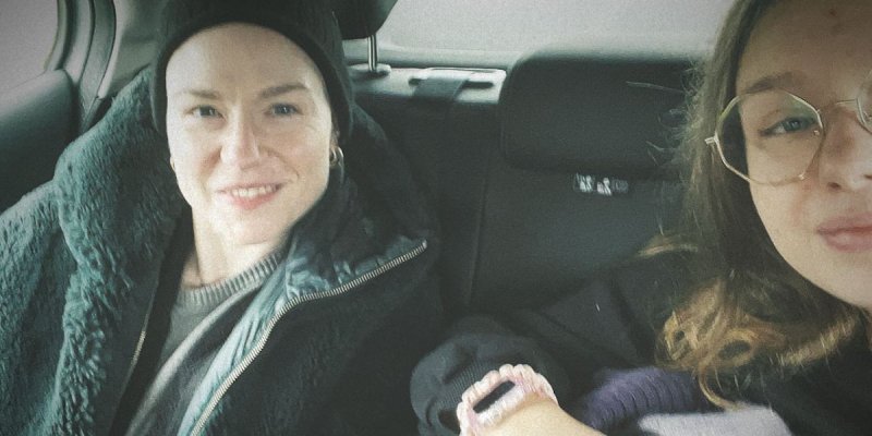 Émilie Dequenne face un cancer rare : Une rare sortie sa fille