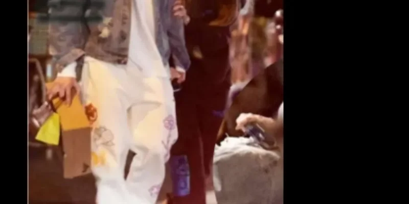 Emma Smet narguée par Kylian Mbappé, entourée de bombes, ces photos « humiliantes » à Cannes