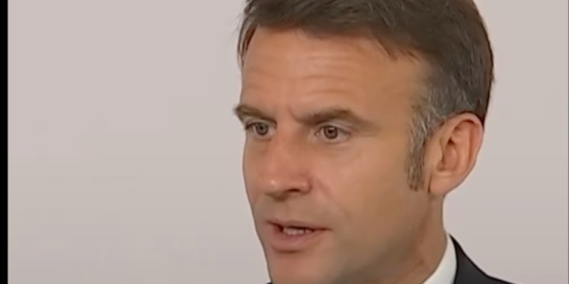 Emmanuel Macron, pourquoi son message aux Bleus a déclenché un vif débat ?