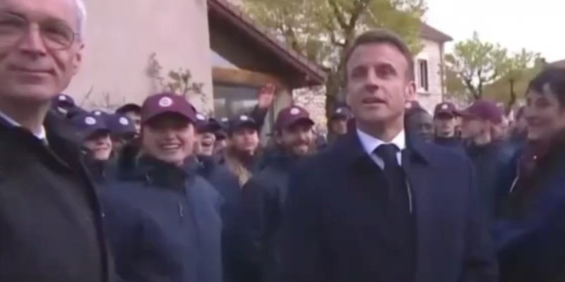 Emmanuel Macron épinglé par Bertrand Chameroy : Sa réplique mémorable fait sensation dans C à Vous