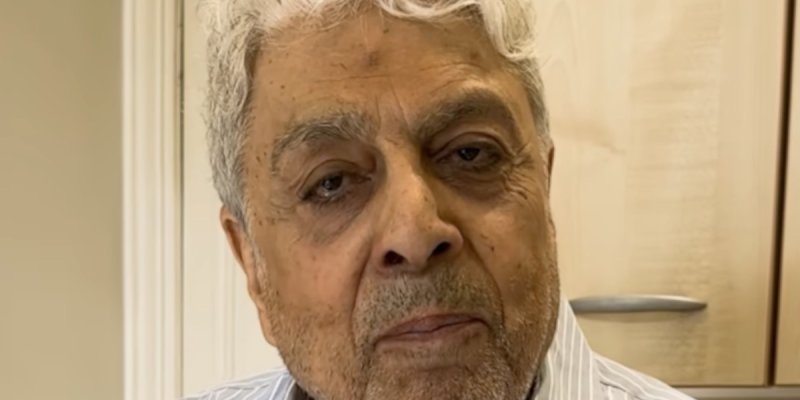 « Je vais 1000 fois mieux ! », Enrico Macias rassure sur une fracture des vertèbres