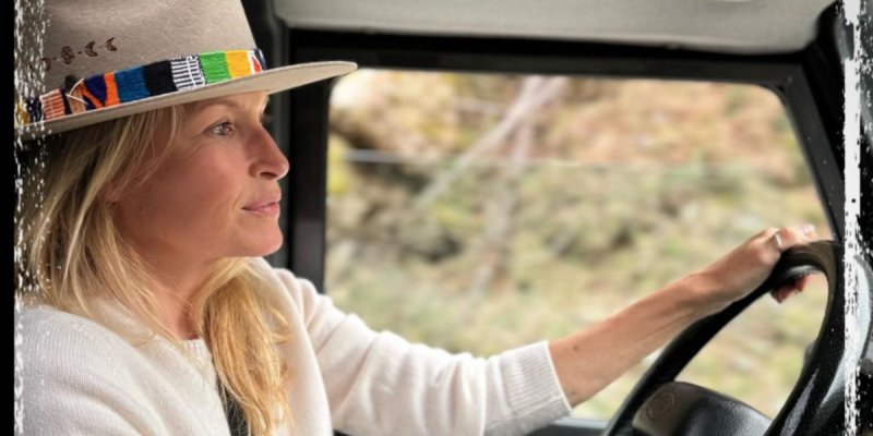 Estelle Lefébure taquine Anne Hidalgo