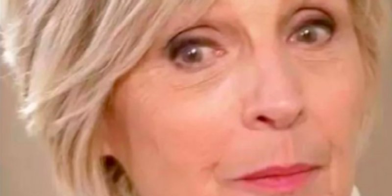 Évelyne Dhéliat, elle se sait condamnée