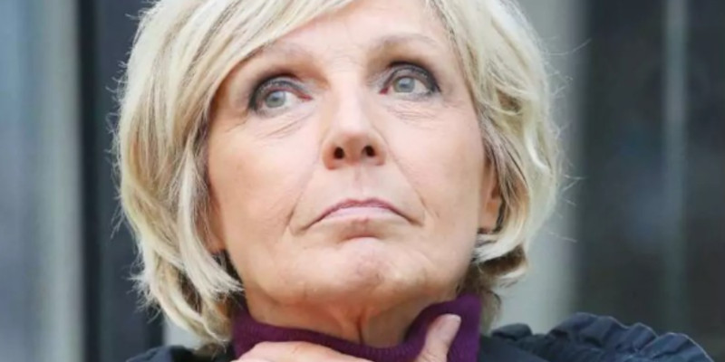Evelyne Dhéliat frappée par un inquiétant virus