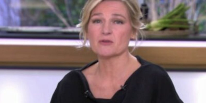 Flavie Flament fait faux-bond à Anne-Elisabeth Lemoine dans « C à vous »
