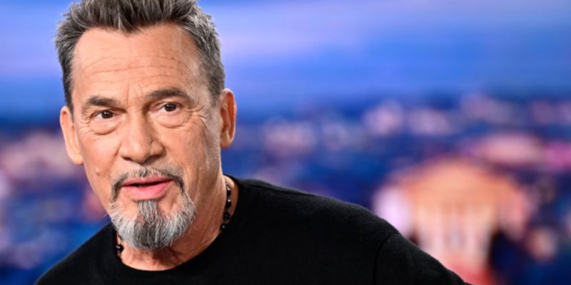 Florent Pagny très proche d'une ancienne Miss France