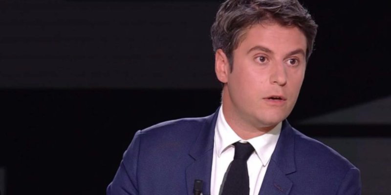 Gabriel Attal en Corse : découvrez ses activités estivales préférées