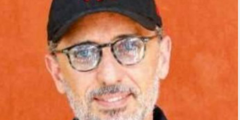 Gad Elmaleh « fierté » de Raphaël, la revanche de l'ex de Charlotte Casiraghi