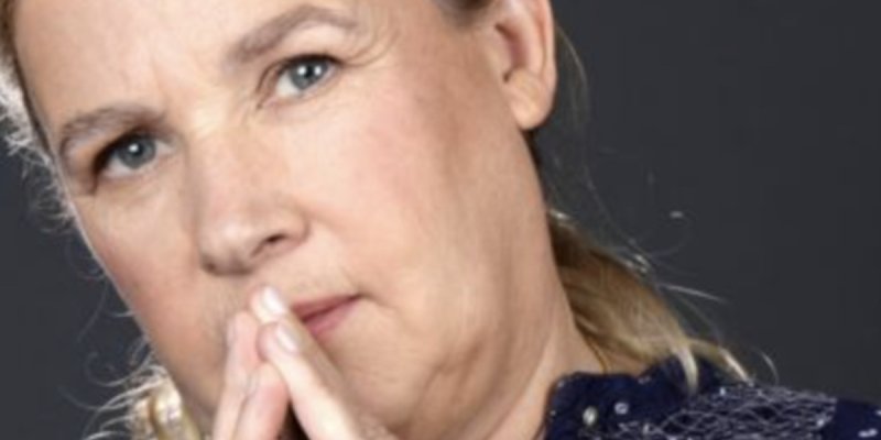 Hélène Darroze soutient Laeticia Hallyday après la destruction de sa maison