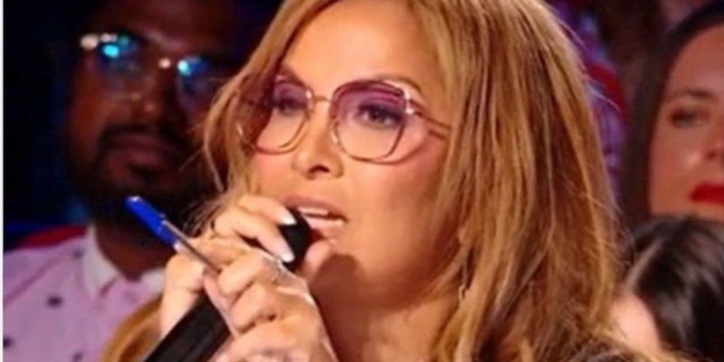 Hélène Ségara et Marianne James, leur querelle est une « commedia dell'arte » 