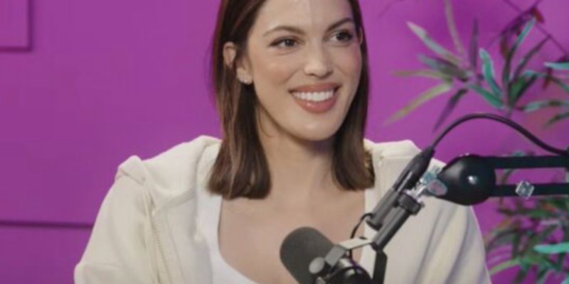 Iris Mittenaere porte plainte pour diffamation et divulgation privée