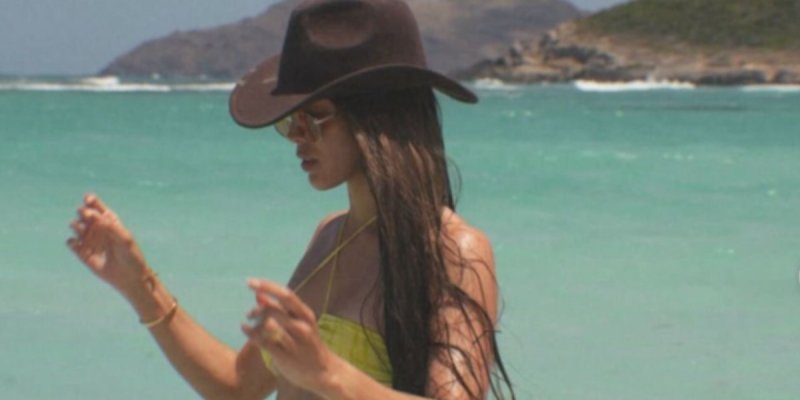 Iris Mittenaere, une tempête de critiques à Saint-Barth, la curieuse raison