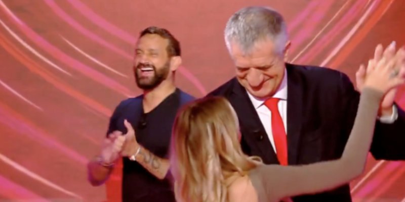 Jean Lassalle fait sensation dans "Face à Hanouna" avec un slow improvisé avec Polska