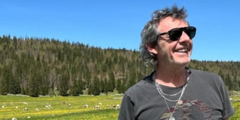 Jean-Luc Reichmann encense Slimane après sa performance à l'Eurovision !