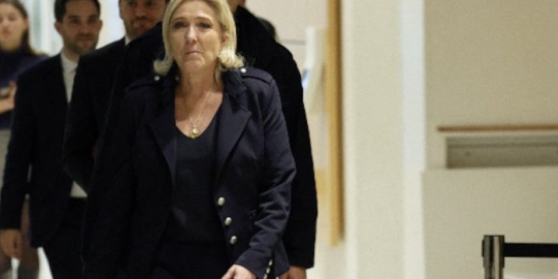 Jean-Marie Le Pen hospitalisé : Marine Le Pen apaise les rumeurs inquiétantes