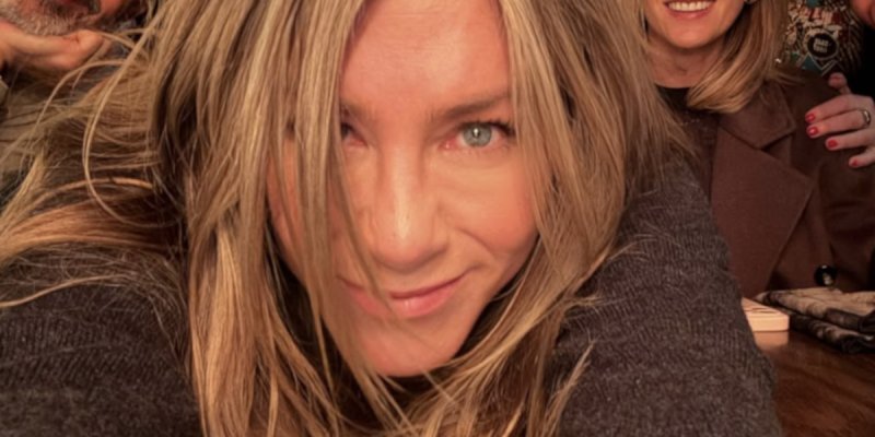 Jennifer Aniston : Elle fricote avec Pedro Pascal