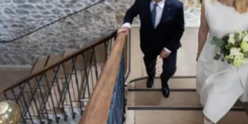 Julie Gayet, mariage surprise avec François Hollande à Tulle (photo)