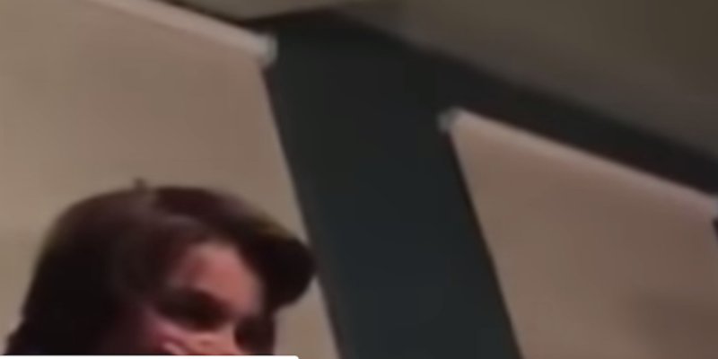 Johnny Depp agace Vanessa Paradis - leur fils Jack utilisé en procès à Fairfax (vidéo)