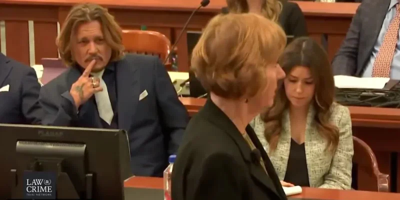 Johnny Depp, c'est chaud avec son avocate Camille Vasquez, déjà présentée à Vanessa Paradis
