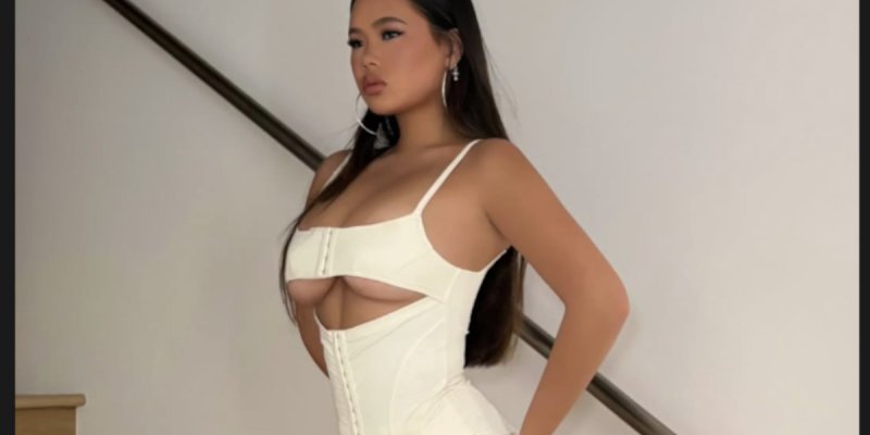 Joy Hallyday en mode sexy à 17 ans ! Elle échappe enfin aux « critiques odieuses » des internautes !