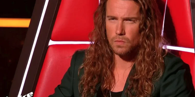 Julien Doré chamboulé dans The Voice Kids - Un message de Gabriella qui fait chaud au cœur