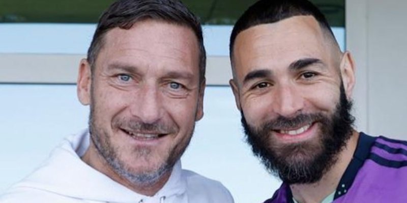 Karim Benzema, geste incompréhensible avec Francesco Totti à Madrid, les dessous de leur rencontre (photo)