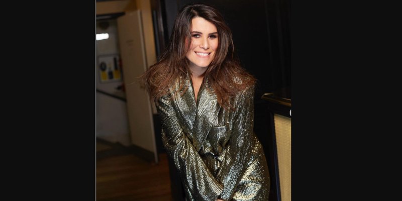 Karine Ferri écartée du trône de 50' Inside, coup dur, l'amitié avec Nikos ne suffit pas !