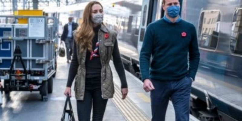 Kate Middleton intrigue William - rare aperçu du contenu de son sac à Glasgow