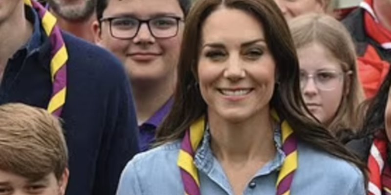 Kate Middleton et William au festival Gone Wild à Norfolk avec leurs enfants