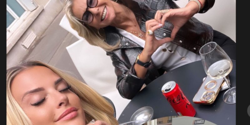 Kelly Vedovelli abandonnée par Cyril Hanouna en pleines vacances
