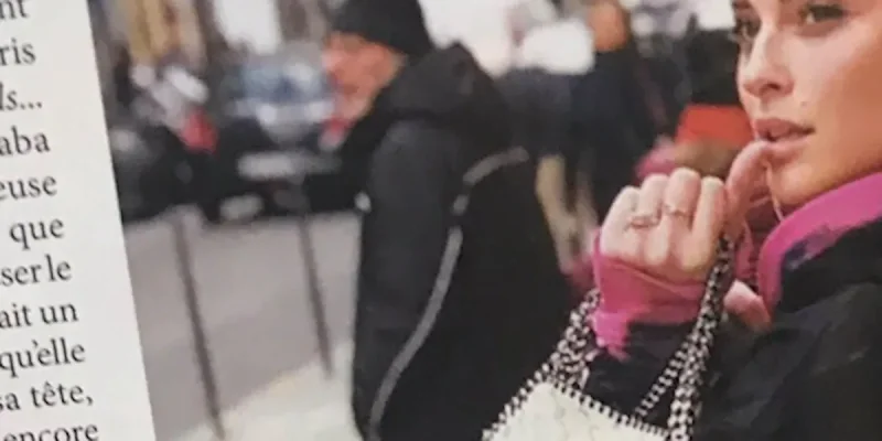 Kelly Vedovelli, amourette avec Cyril Hanouna, vapotage, ces étranges questions qu'elle reçoit