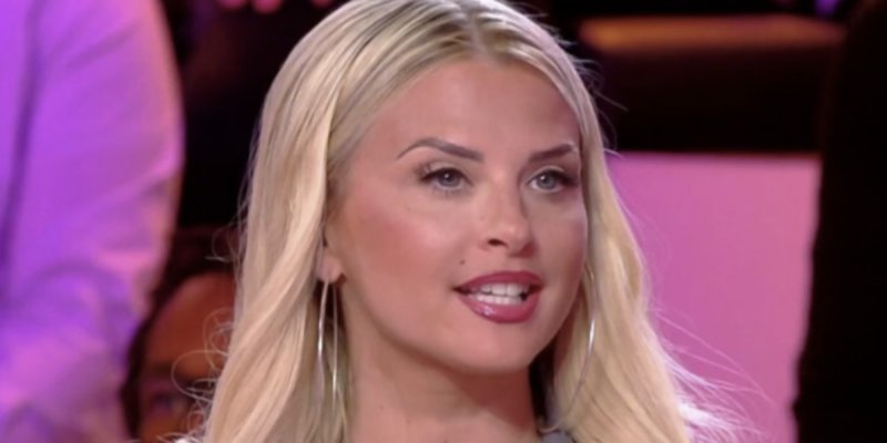 Kelly Vedovelli et Cyril Hanouna, le Nouvel An ensemble