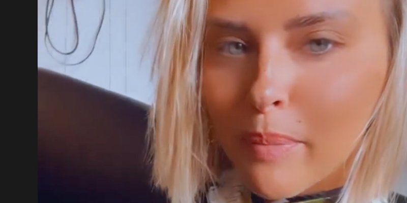 Kelly Vedovelli et Géraldine Maillet chargent Line Renaud, « sans gêne » à Las Vegas