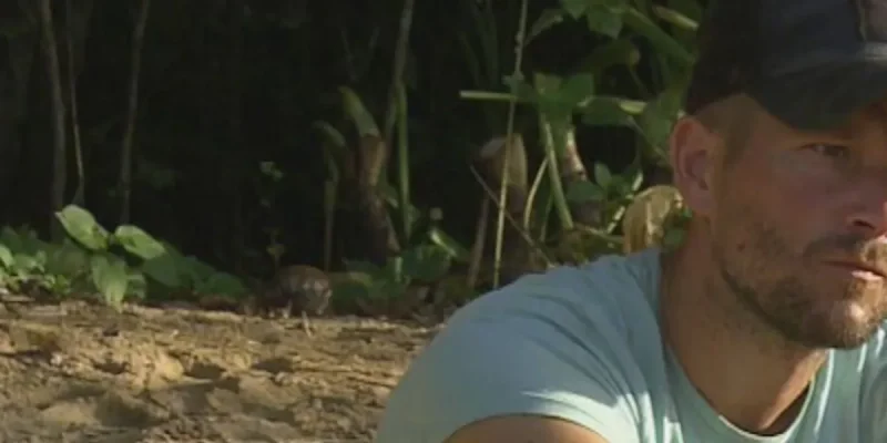 Koh-Lanta (2022), Jean-Philippe ironise sur sa blessure aux pieds, ils ont doublé de volume