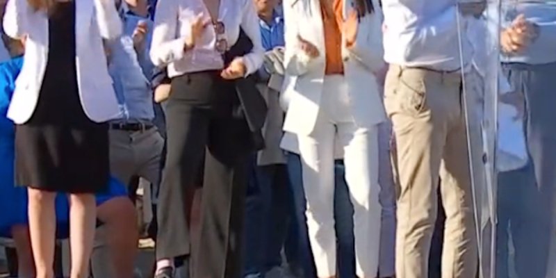 La femme d'Eric Zemmour honteuse - Look ridicule validé par Sarah Knafo