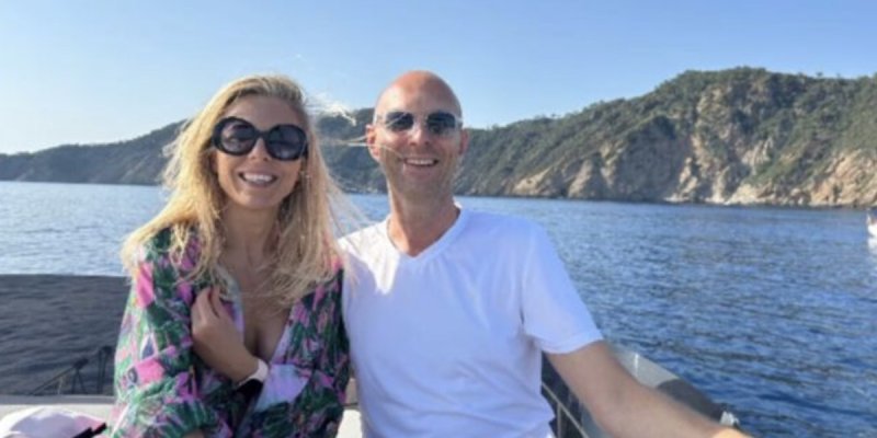 La fille de Brigitte Macron profite du soleil de Brégançon
