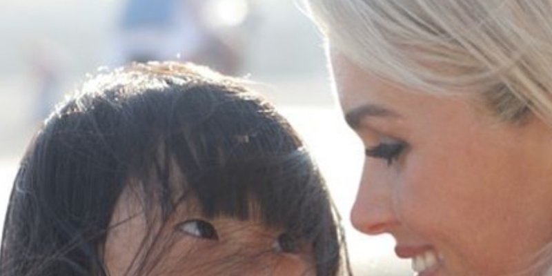 Laeticia Hallyday met fin aux rumeurs : son amour pour Jade est intact