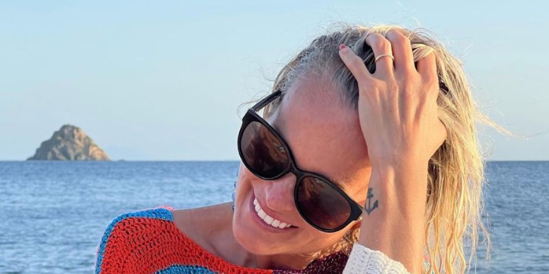 Laeticia Hallyday - Les révélations chocs de son ex-conseiller sur La Zarra après son geste obscène