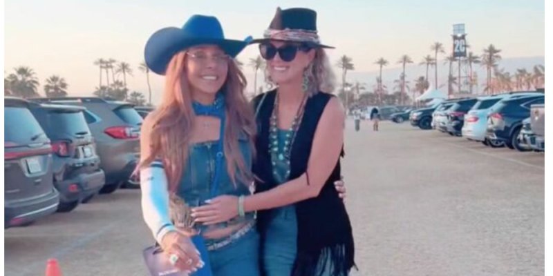 Laeticia Hallyday s'éclate avec Cathy Guetta à Coachella, fin de crise pour la blonde