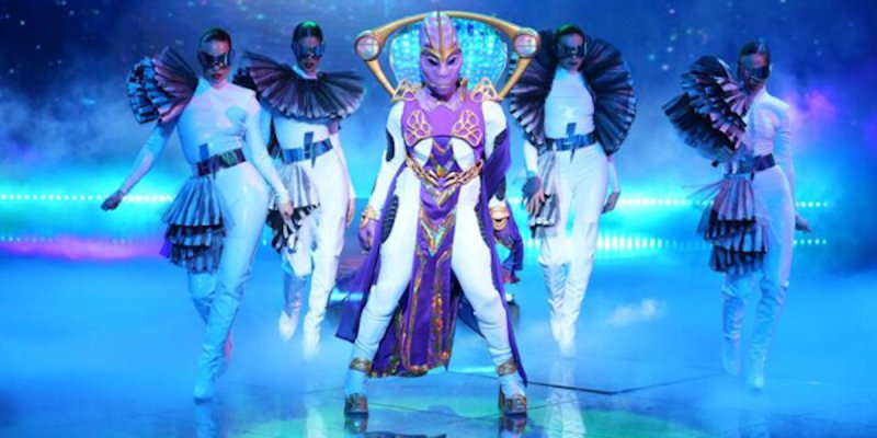 L'Alien de Mask Singer 2023 : Adeleine Toniutti, Catherine Ringer et Patricia Kaas, théories farfelues sur son identité