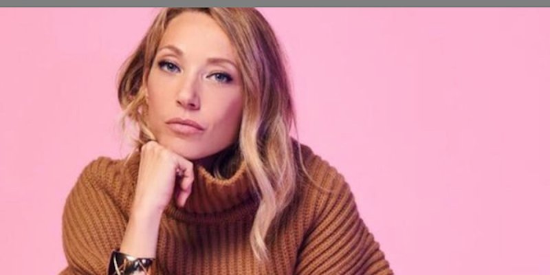 Laura Smet choque Raphaël avec une photo - mise en danger, sa réponse