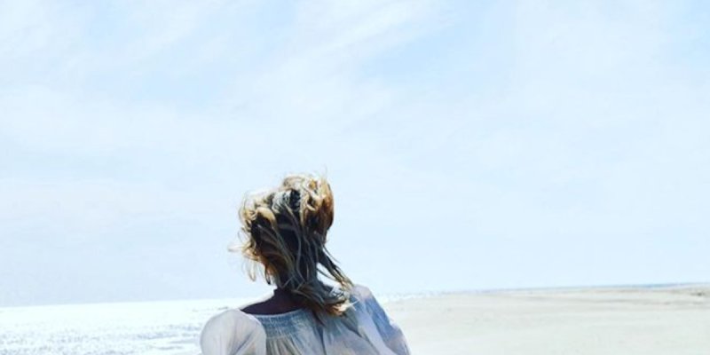 Laura Smet éloignée des mondanité à Paris - révélation sur son quotidien à Cap Ferret (photo)