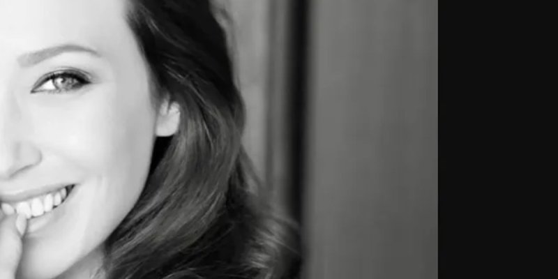 Laura Smet enceinte de trois mois : Une décision surprenante pour sa famille
