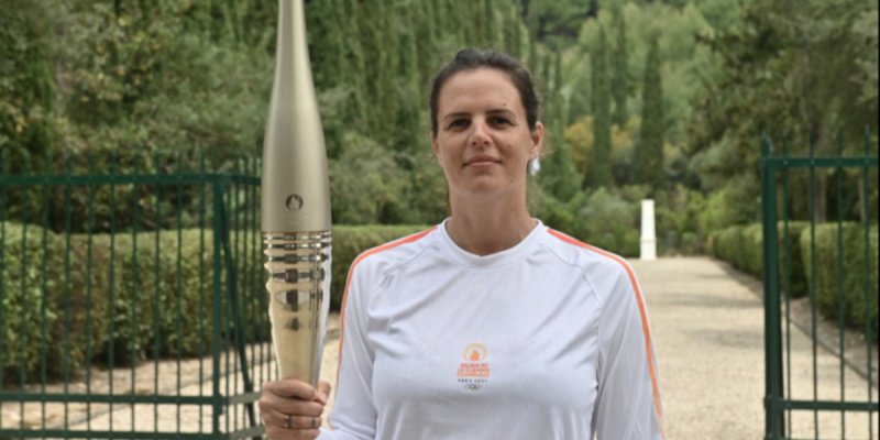Laure Manaudou : Une double victoire célébrée au JO
