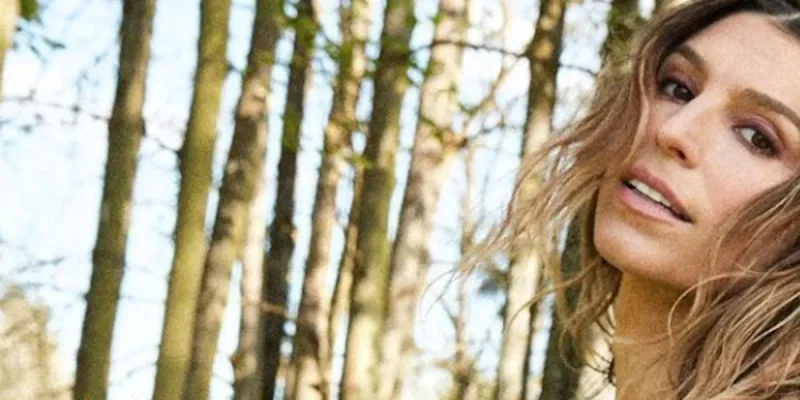 Laury Thilleman boycotté Jérémy Frérot sur France 2, la cause des dissensions