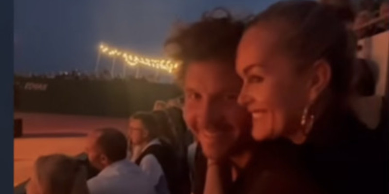 Le dilemme de Laeticia Hallyday : un été entre Frédéric Suant et le souvenir de Johnny !