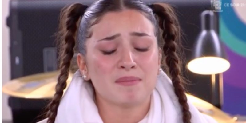 Lénie (Star Academy 2023) en larmes et soutenue par Yseult : Un moment d'émotion intense