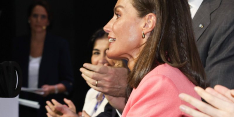 Letizia d'Espagne brise le plafond de verre : une première historique à la tête de sa maison !
